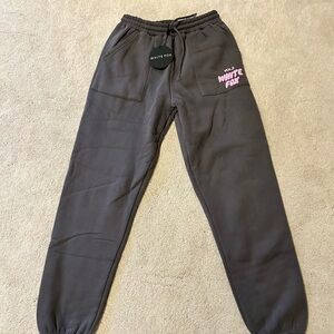 White Fox offstage sweatpants. Color: volcanic. Size small.